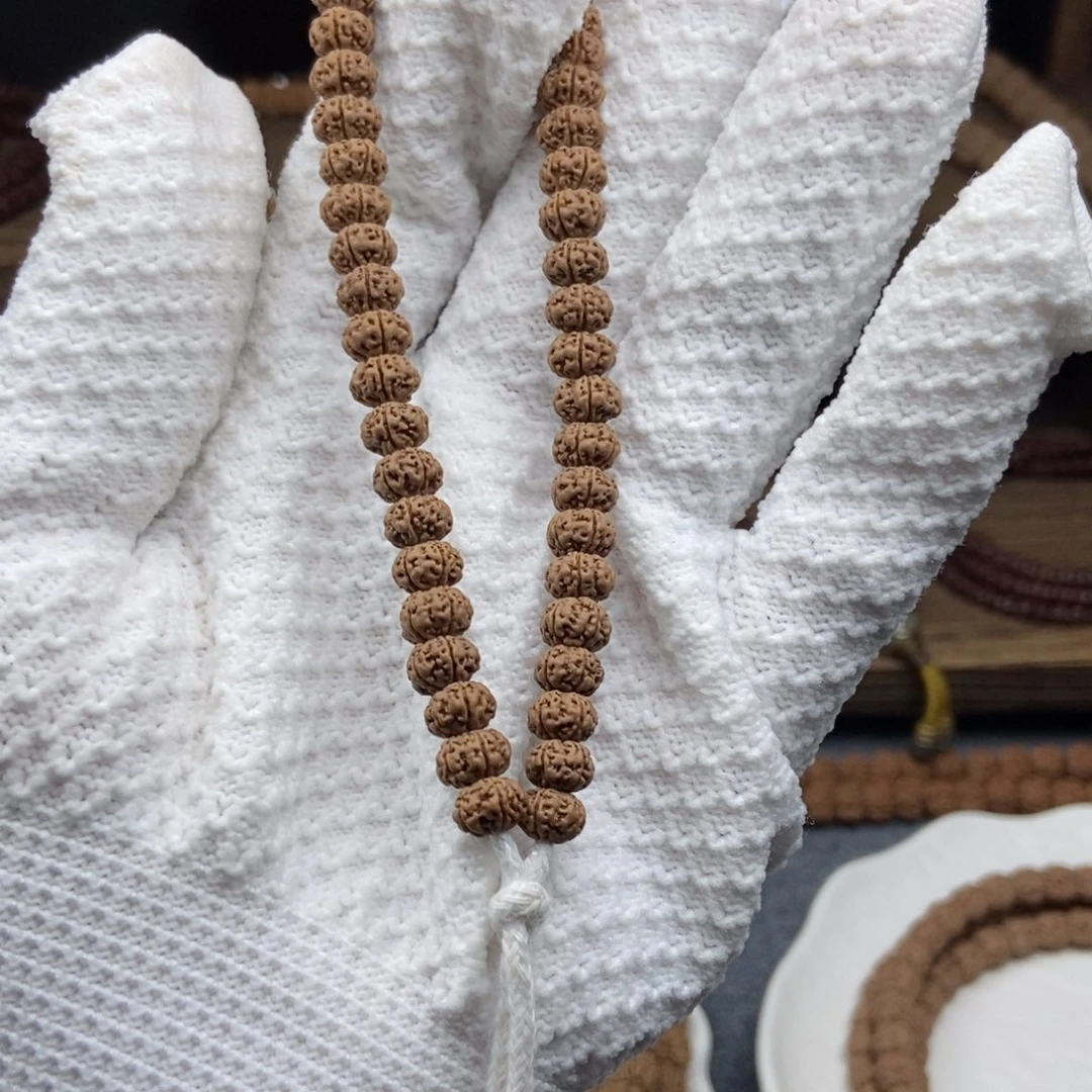 逍***遥手串金刚菩提勿里达纯血老树树王手持福利款