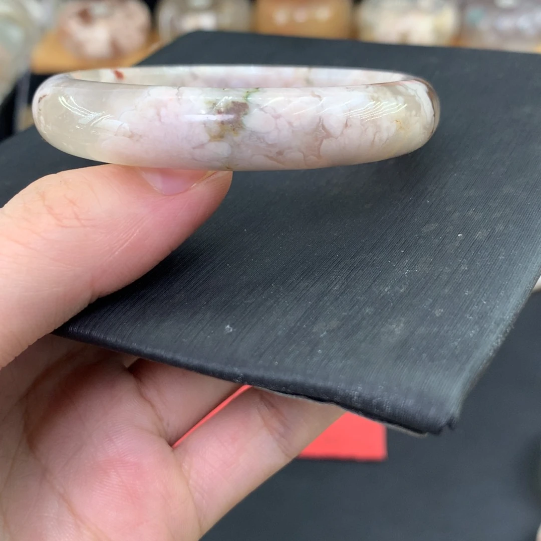 玛瑙/玉髓手镯未镶嵌天然樱花玛瑙圈口54（清货瑕）