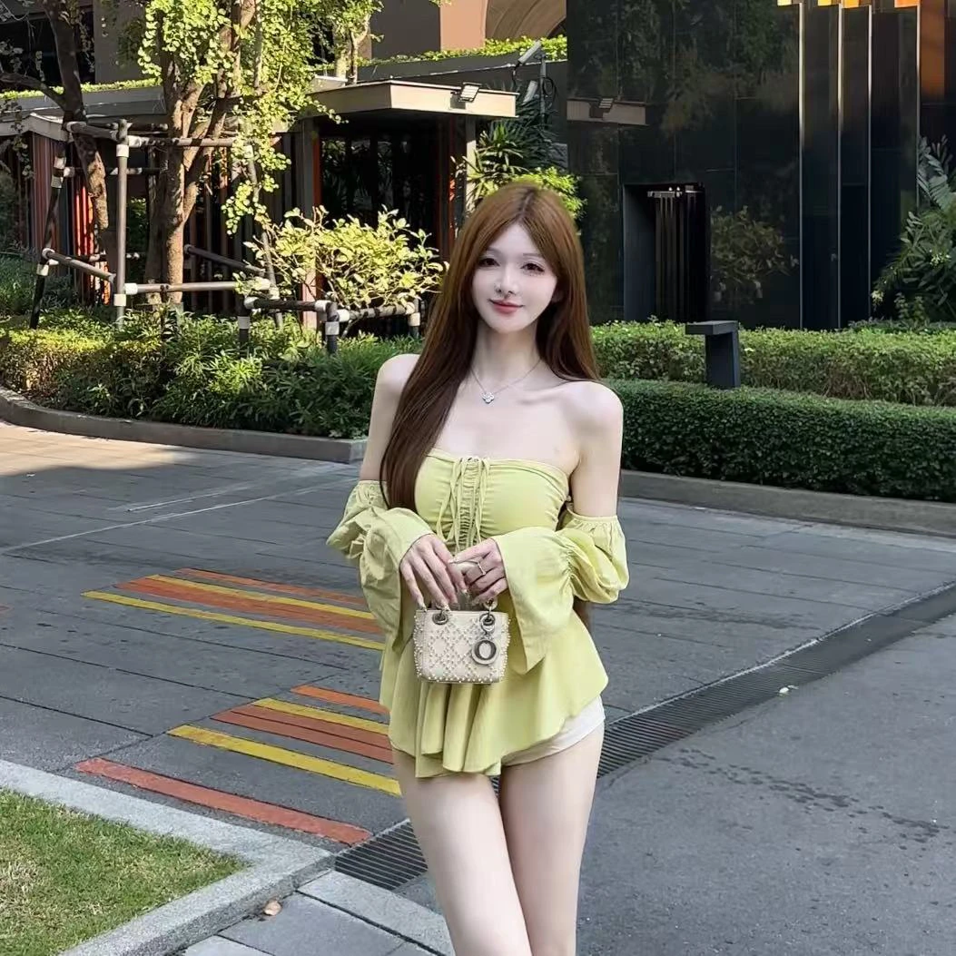 素铂舟舟【青葡萄乐园】抹胸一字肩喇叭袖上衣