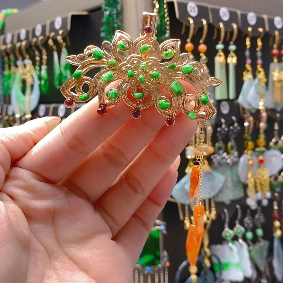 颈饰未镶嵌翡翠翡翠