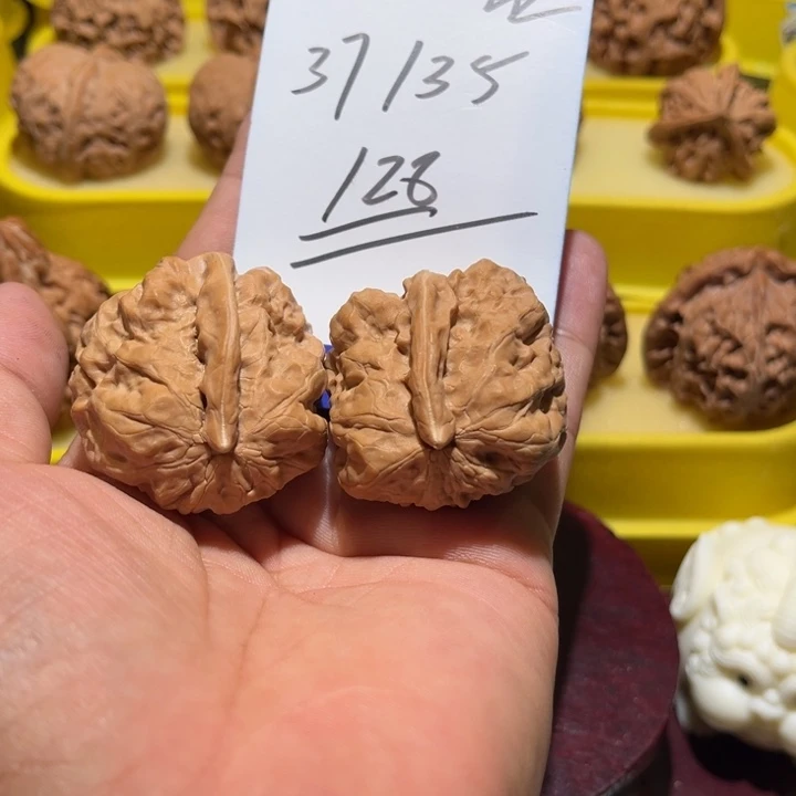 吊坠桃核蛙蛙一帆全品