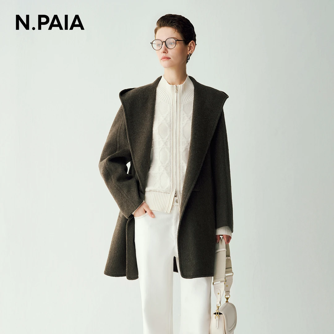 恩派雅秋新款竹节扣廓形连帽毛呢外套女XNJIW8207A