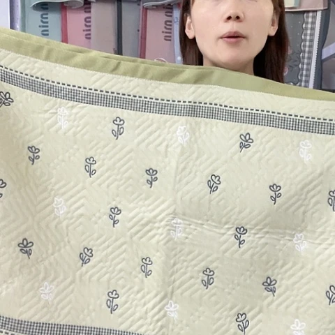 棉纱布草绿色小花纯棉