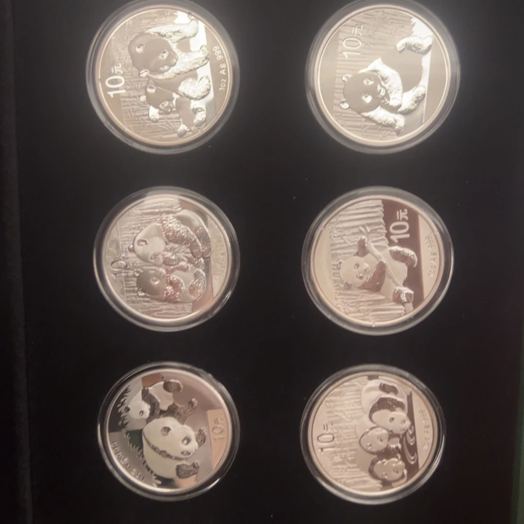 纯银2007-2016熊猫币大全套带盒子