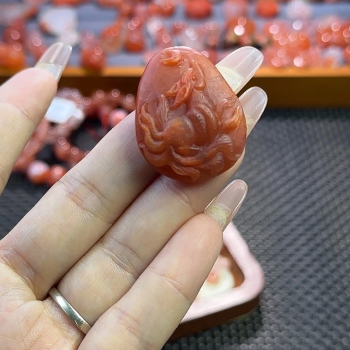 南红玛瑙未镶嵌珠宝半成品吊牌3