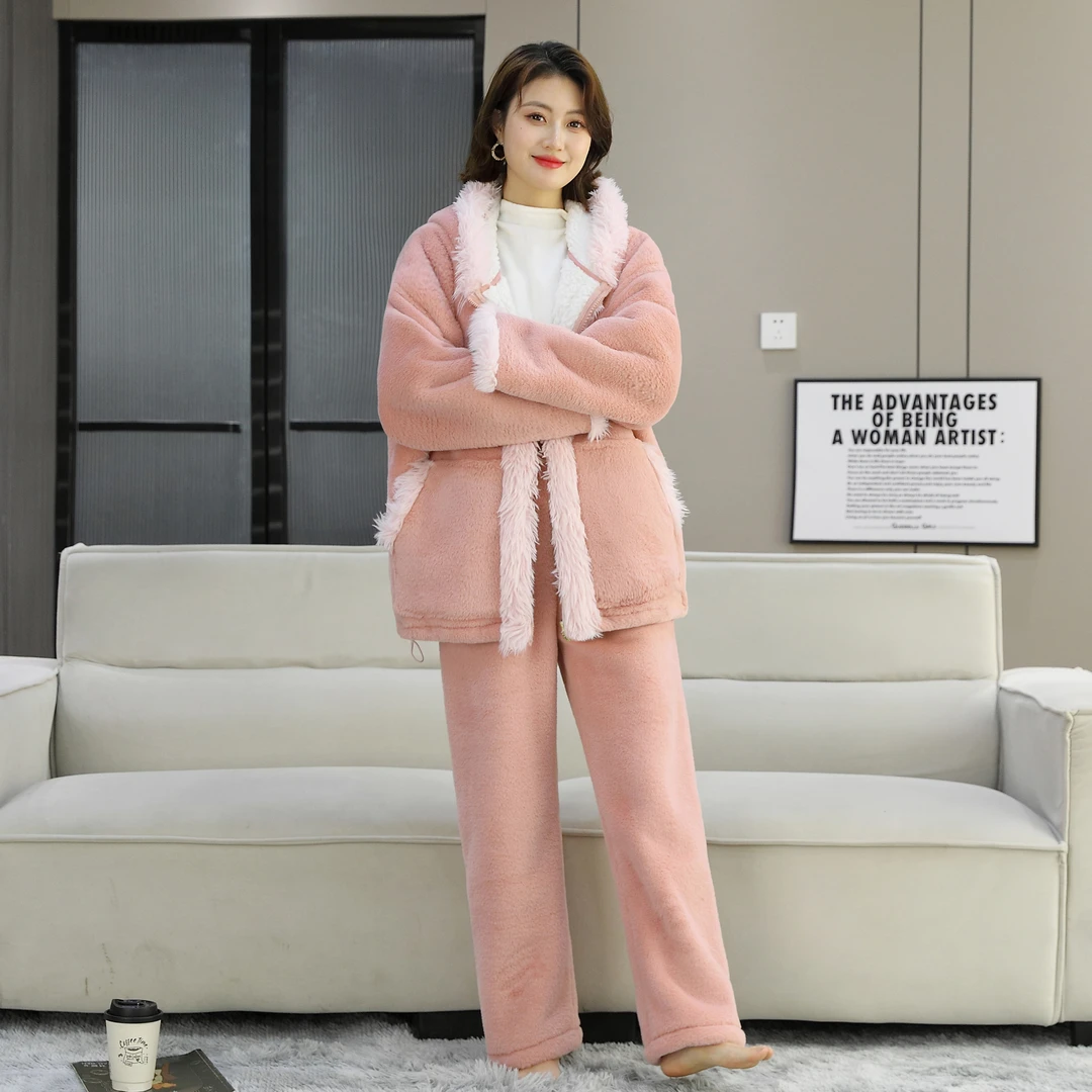 2025年仿兔毛暖绒热粒绒可外穿连帽家居服男女同款风花雪月睡衣