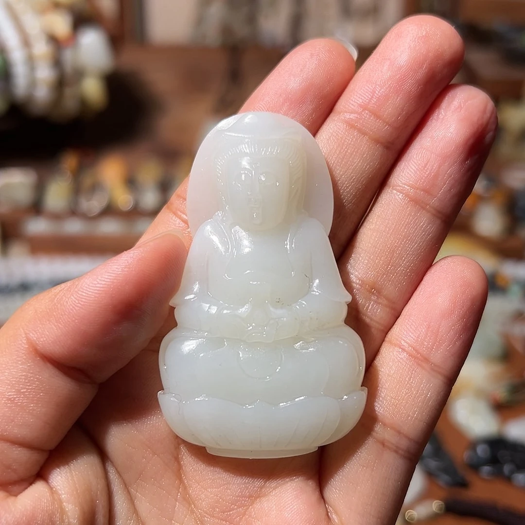 和田玉颈饰未镶嵌品**道