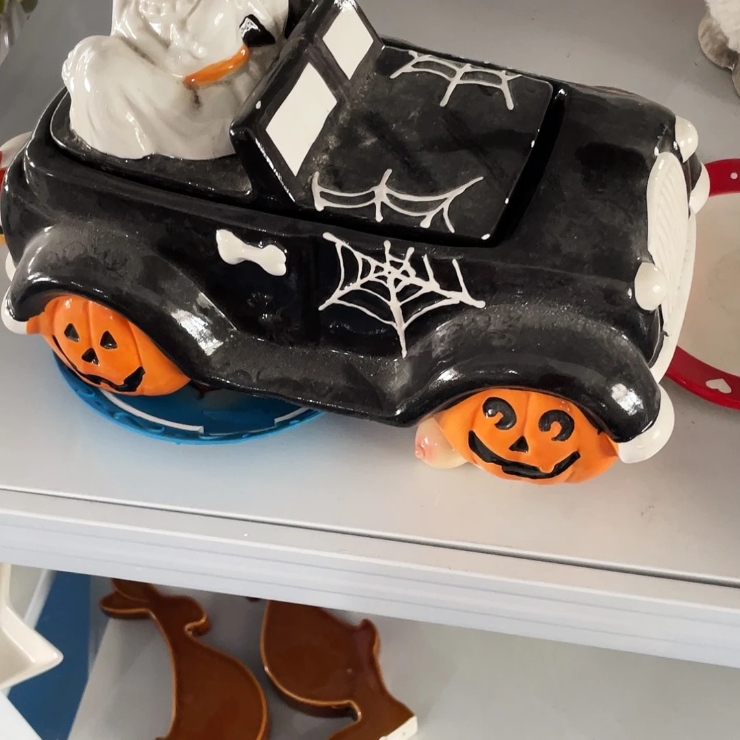 摆件碳***羊摆件。