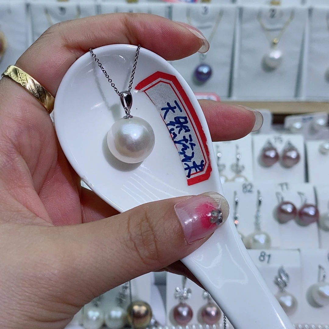 淡水珍珠银S925镶嵌吊坠(赠链)