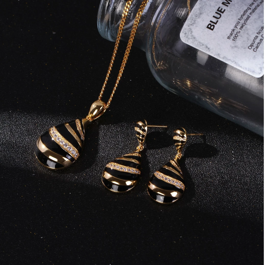 【KEFAN珂梵】女精致金色法式简约几何轻奢耳环项链