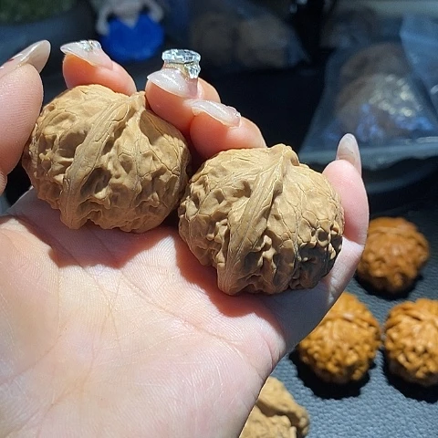 文玩核桃吊坠你**网宫灯43
