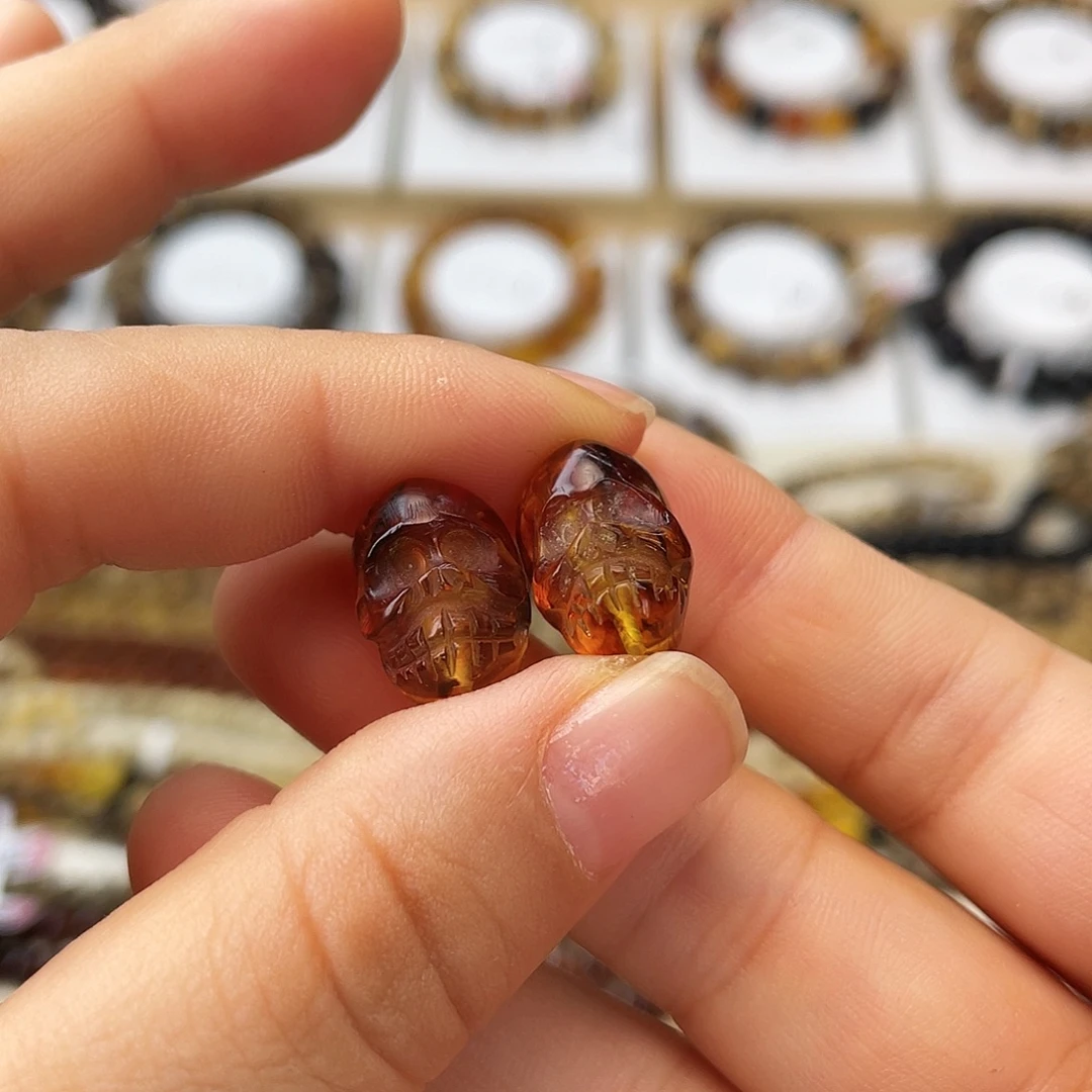 琥珀未镶嵌裸石大