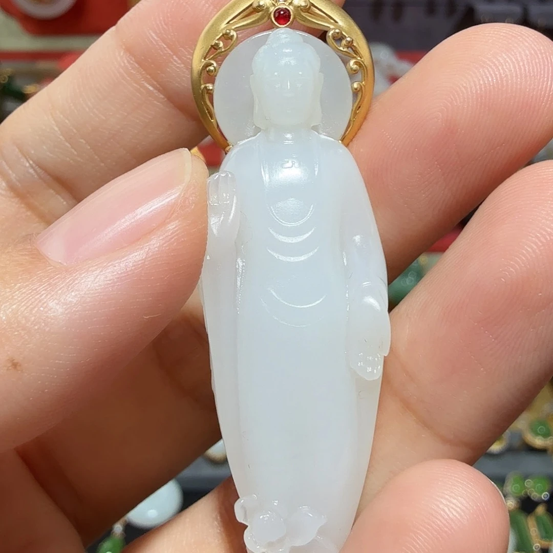 和田玉18K金镶嵌颈饰