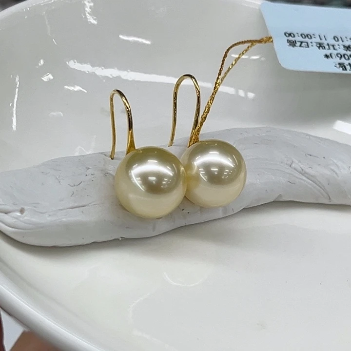 18K金镶嵌耳饰海水珍珠10-11mm31号