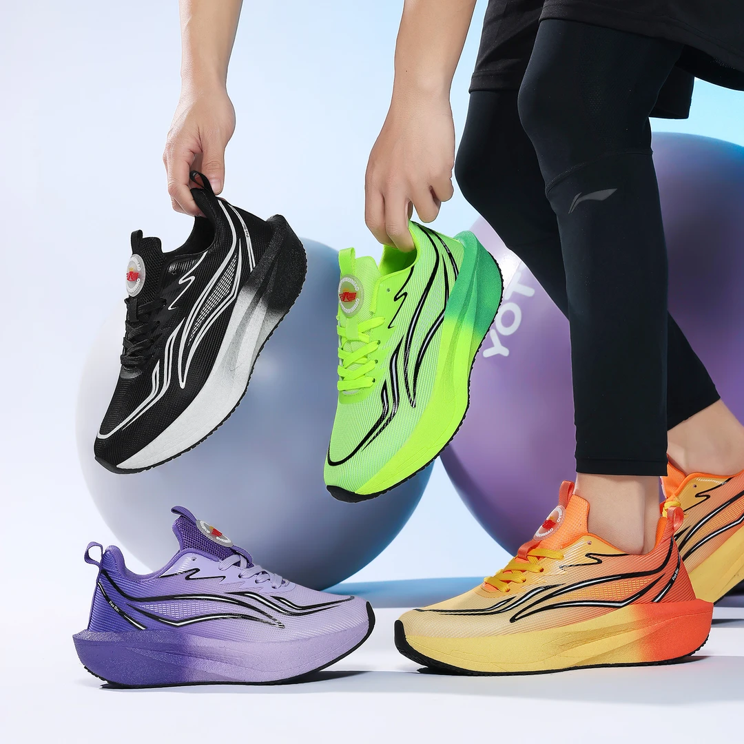 盛威鸟意大利盛威鸟破风者1.0全碳马拉松竞速跑鞋2699