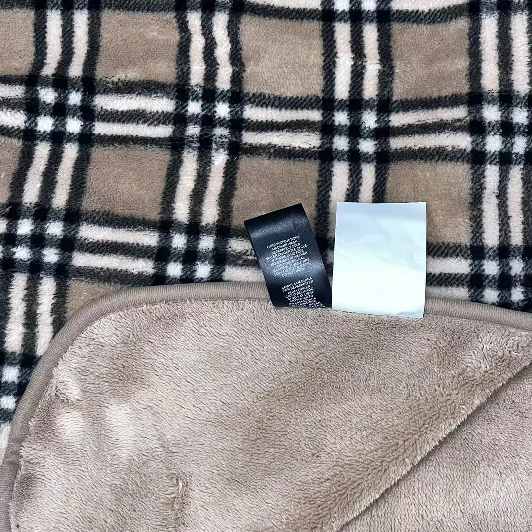 2米*2.3米复合毯咖色格子