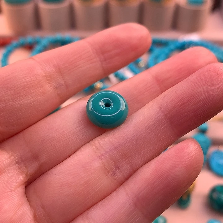 绿松石配饰未镶嵌