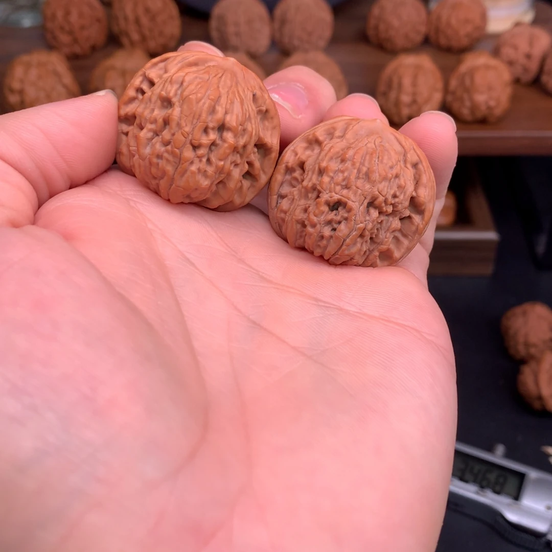 文玩核桃吊坠35小红