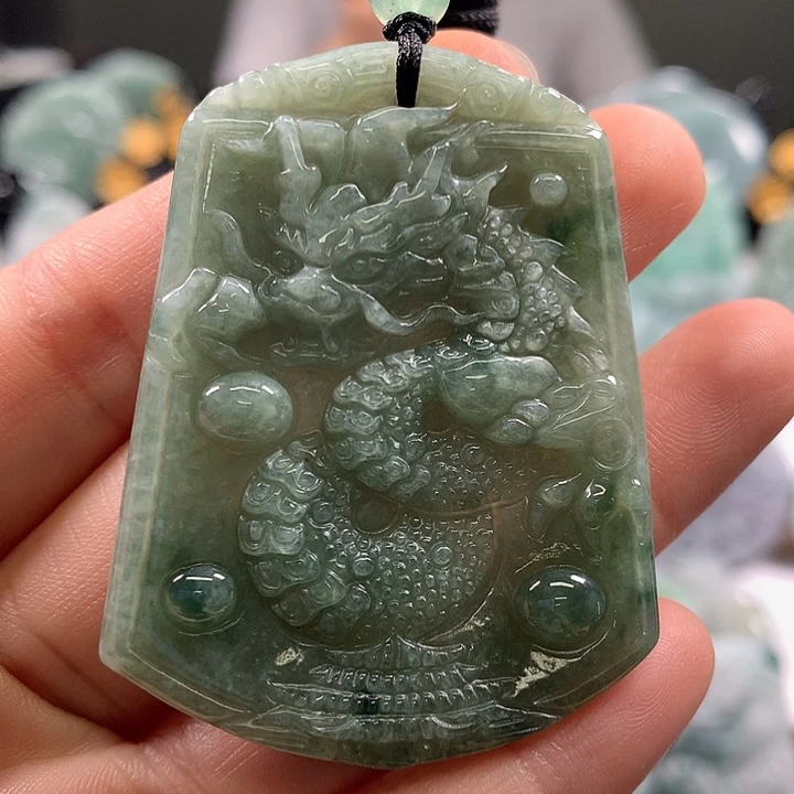 翡翠未镶嵌颈饰仿古龙行天下福利