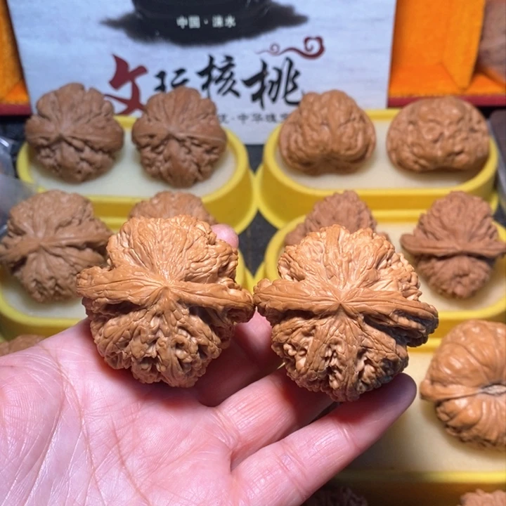 文玩核桃把件粗筋  46