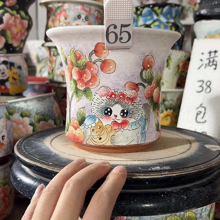 紫砂花盆哈哈哈哈哈