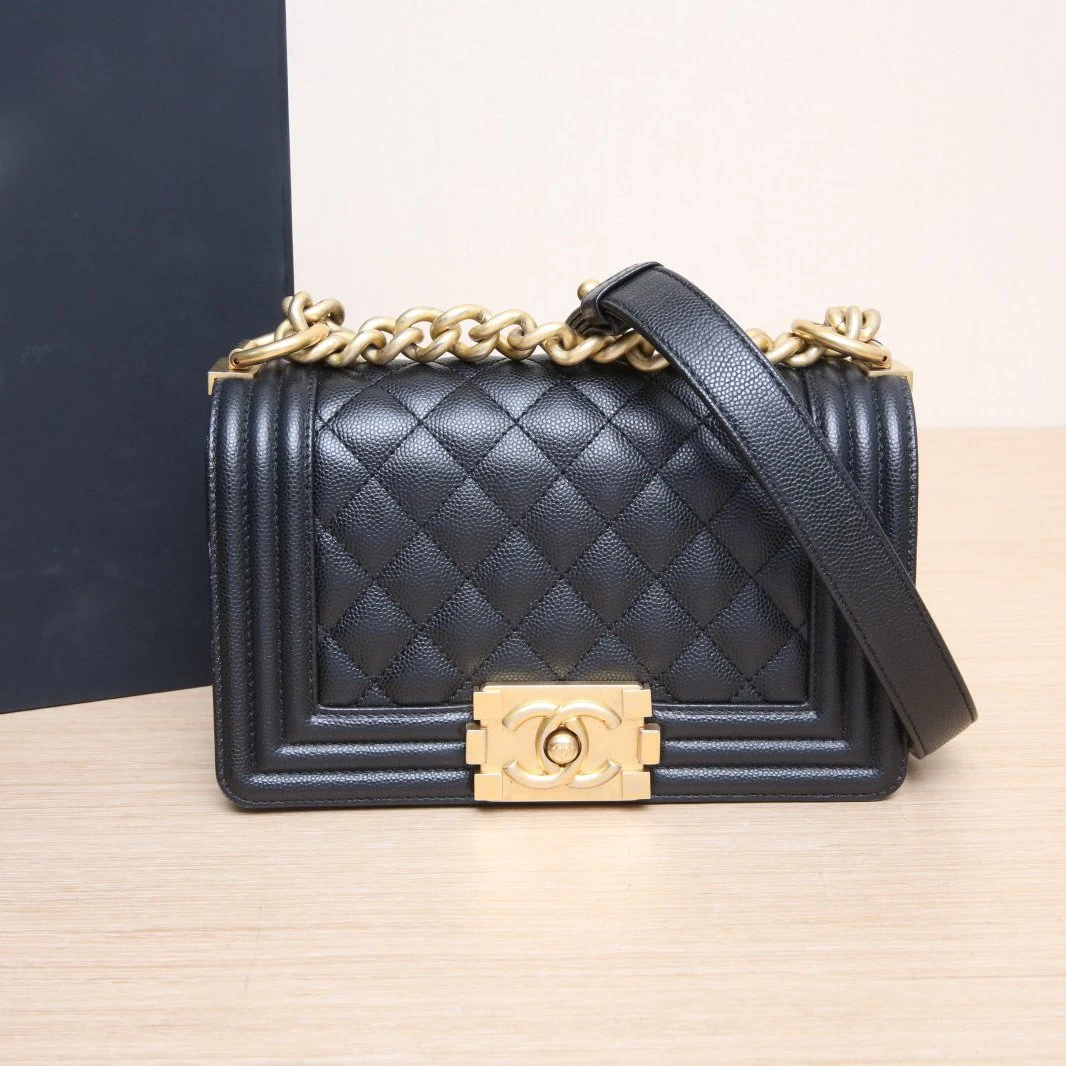 95新 Chanel/香奈儿 【娇】Leboy单肩包 27开 金扣 菱格纹 155774