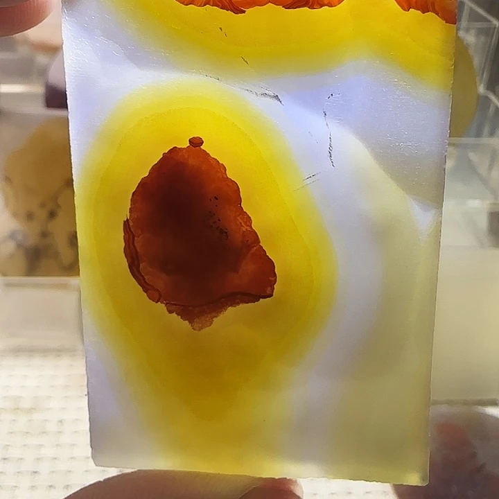 玛瑙/玉髓未镶嵌珠宝奇石
