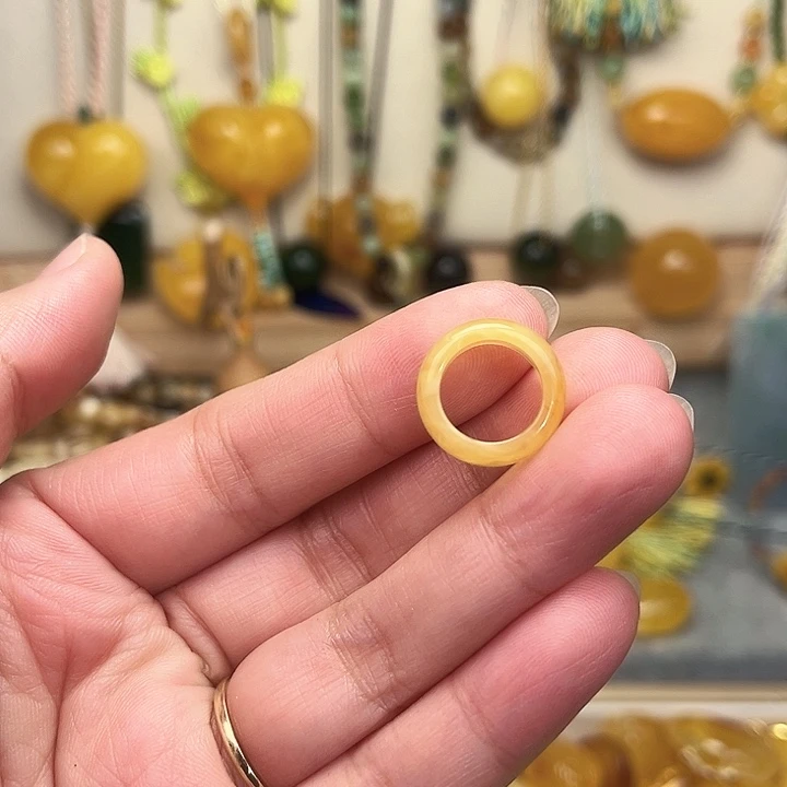 蜜蜡颈饰未镶嵌L*阳蜜蜡