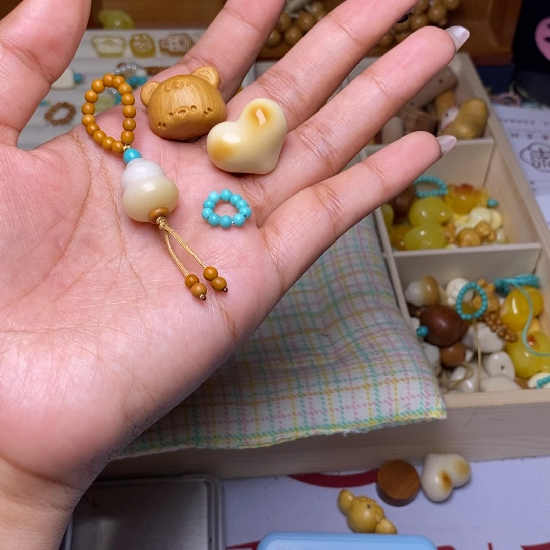 F****猴头核桃吊坠牙果心 熊米 葫芦橄榄核跑 菱镁矿卡