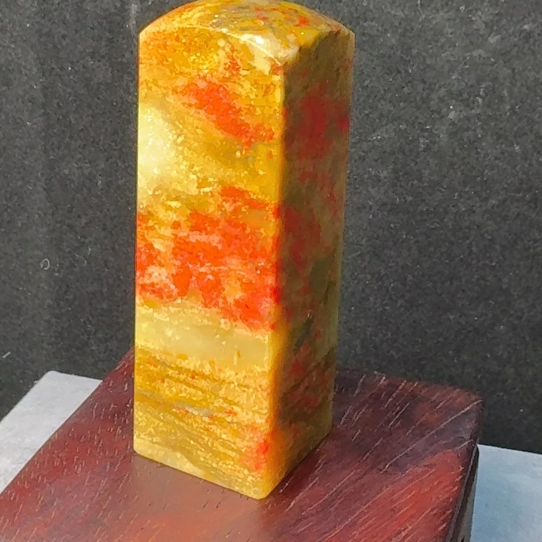 昌化石昌化田黄鸡血印章