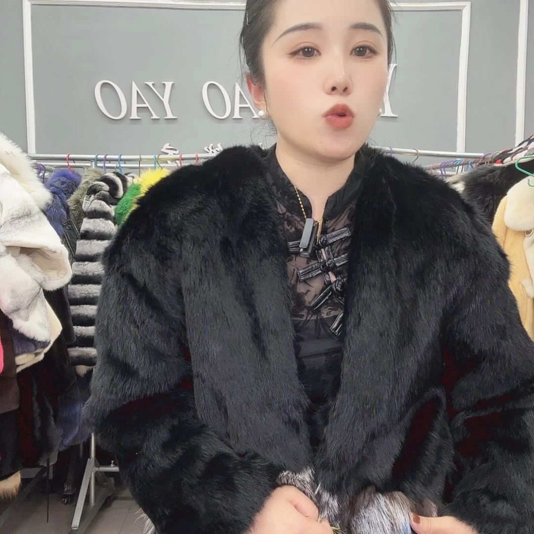 姚小妖家高端皮草