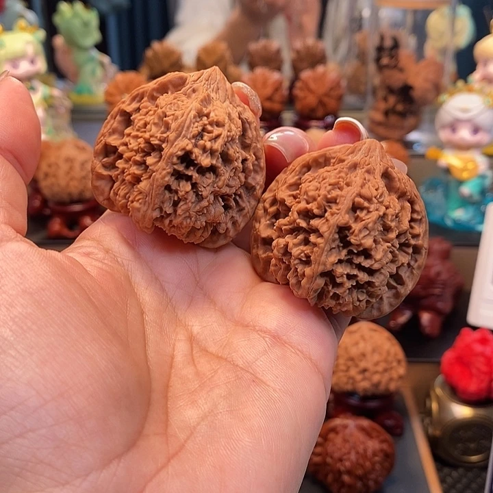 文玩核桃吊坠43全品满天星