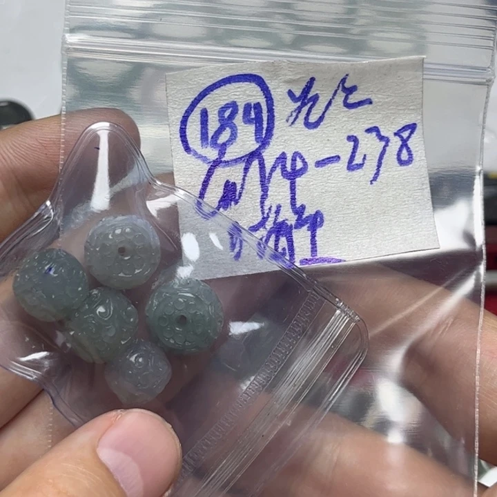 定制翡翠未镶嵌喵*?