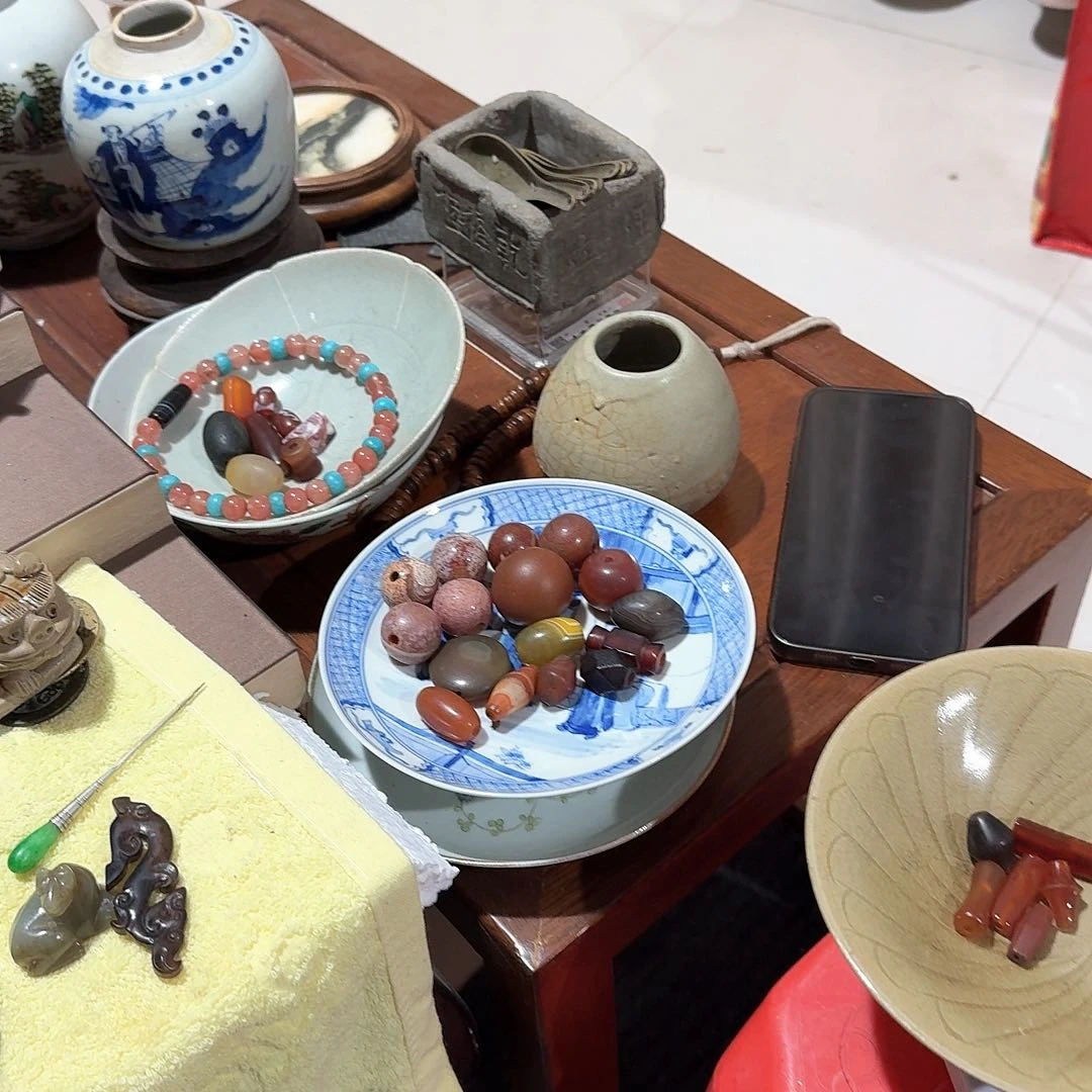 碗䶮————————————————-