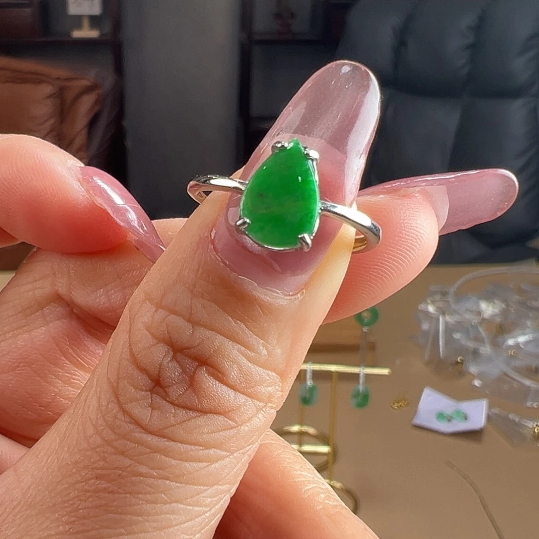 翡翠银S925镶嵌戒指戒指