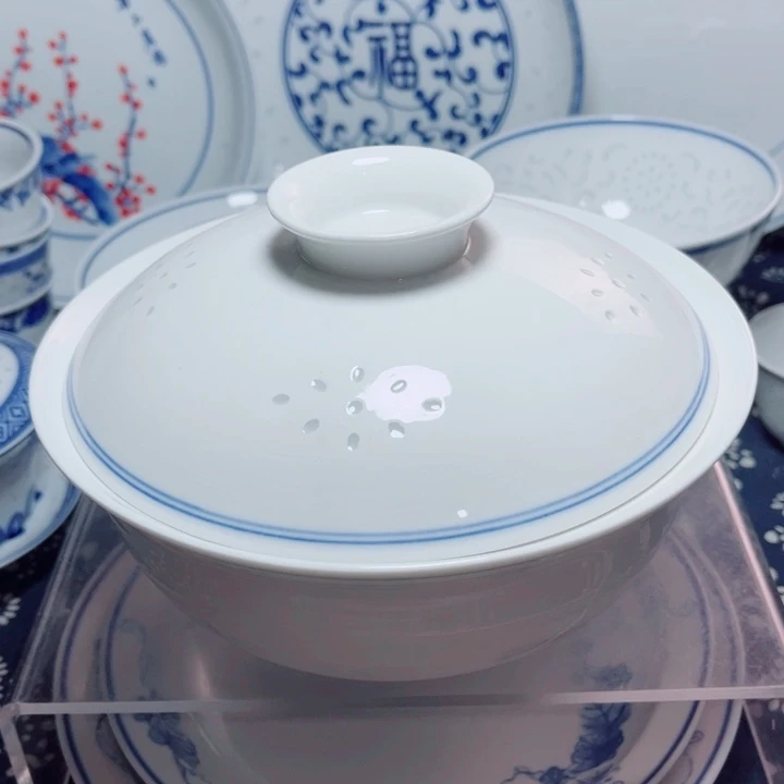 青花玲珑盖碗纯白