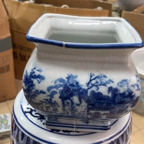 瓷片瓷片瑕疵不退不换，介意不拍