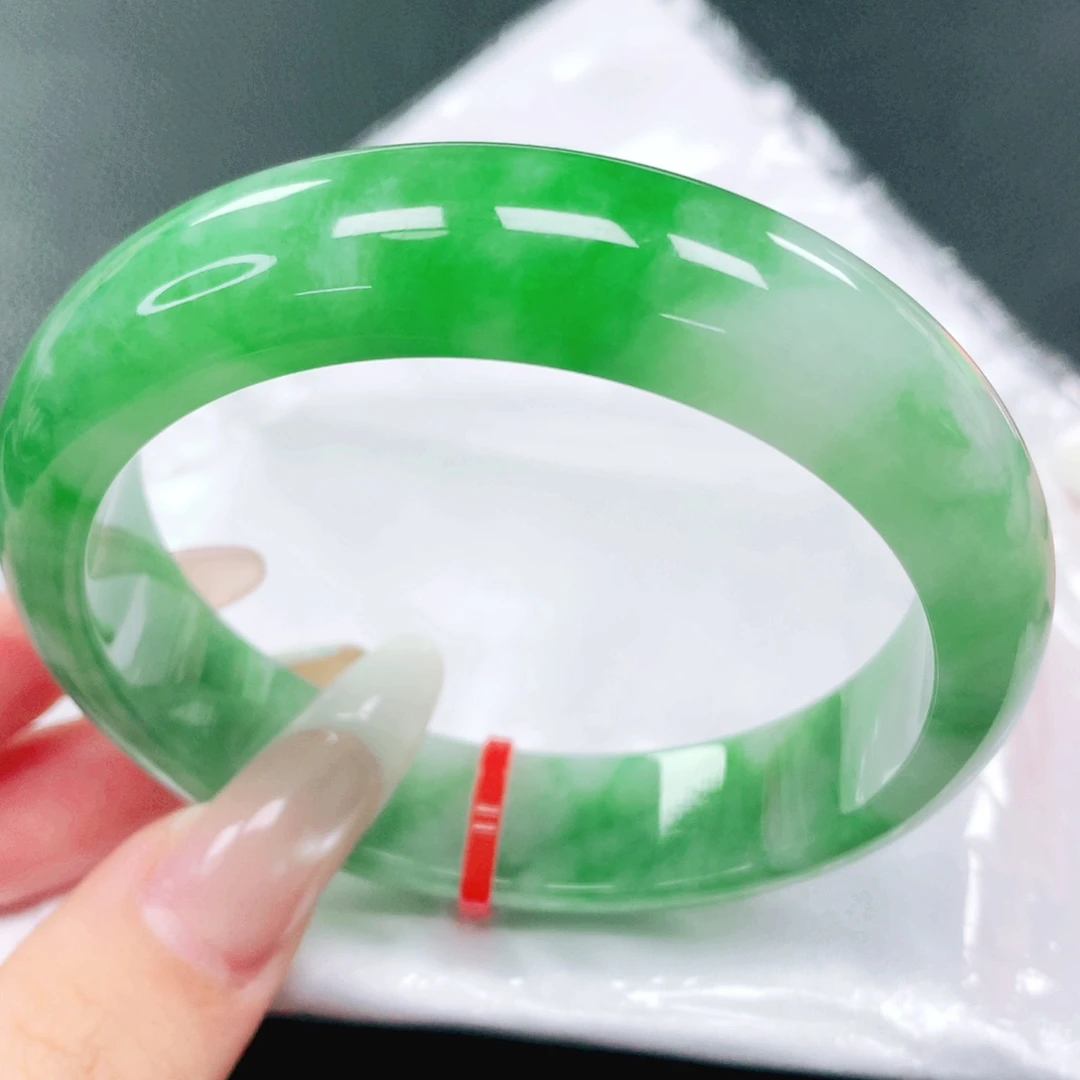 翡翠未镶嵌手镯58