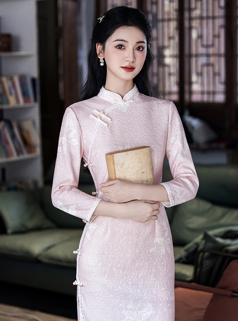 粉色旗袍女新中式2025秋季新款订婚礼服复古气质修身绝美日常可穿