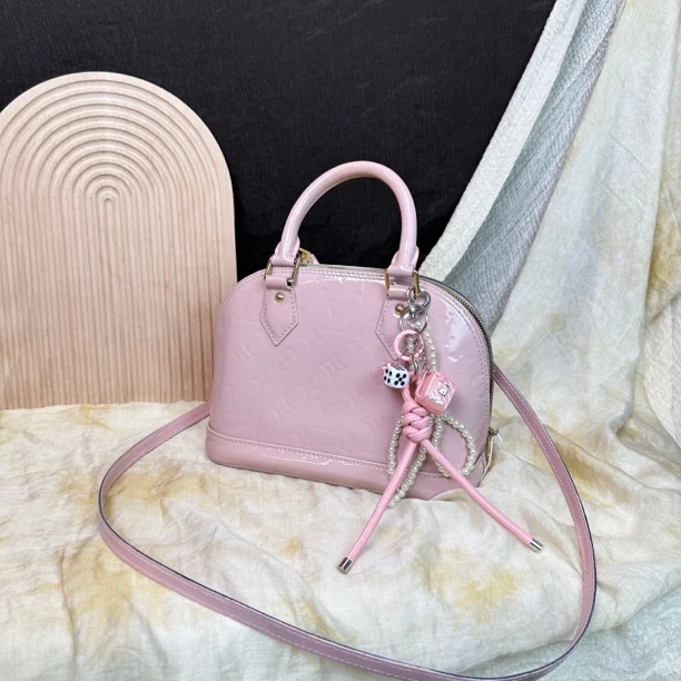 95新 LouisVuitton/路易威登 樱花粉贝壳bb手提斜挎包