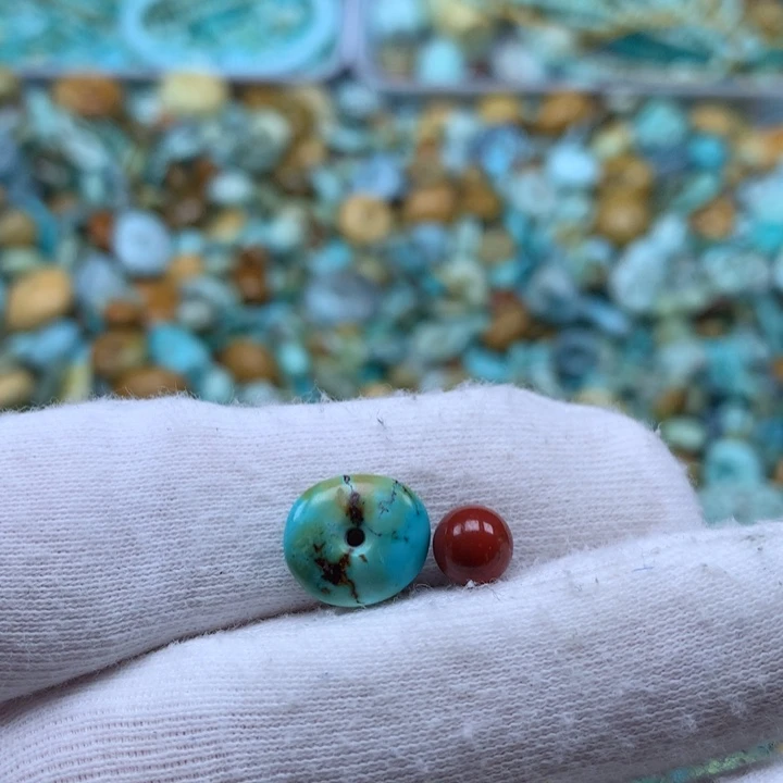 南红玛瑙未镶嵌珠宝奇石