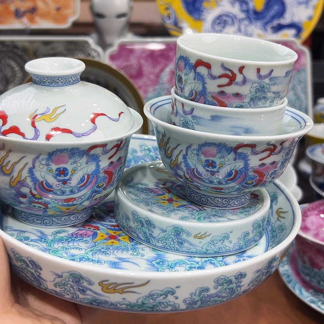 摆件咯咯哦咯哦莫要小心翼翼
