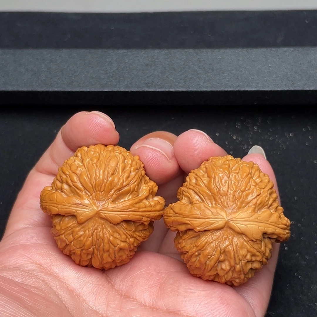 把件猴头核桃37×37精修打底球白狮子头XM3222