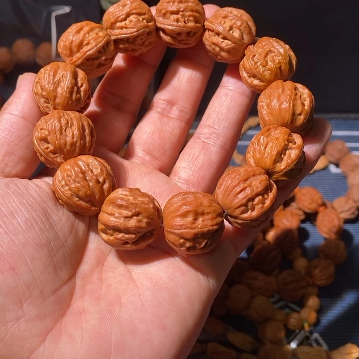 手串文玩核桃大****号…………