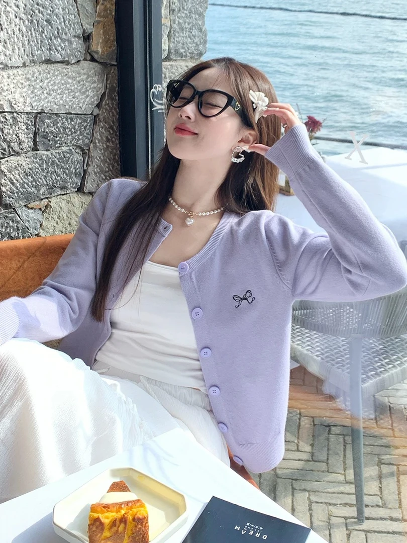 宽松型长袖树脂固色薄款毛针织衫洋气外穿短款针织衫开衫莫奈花园