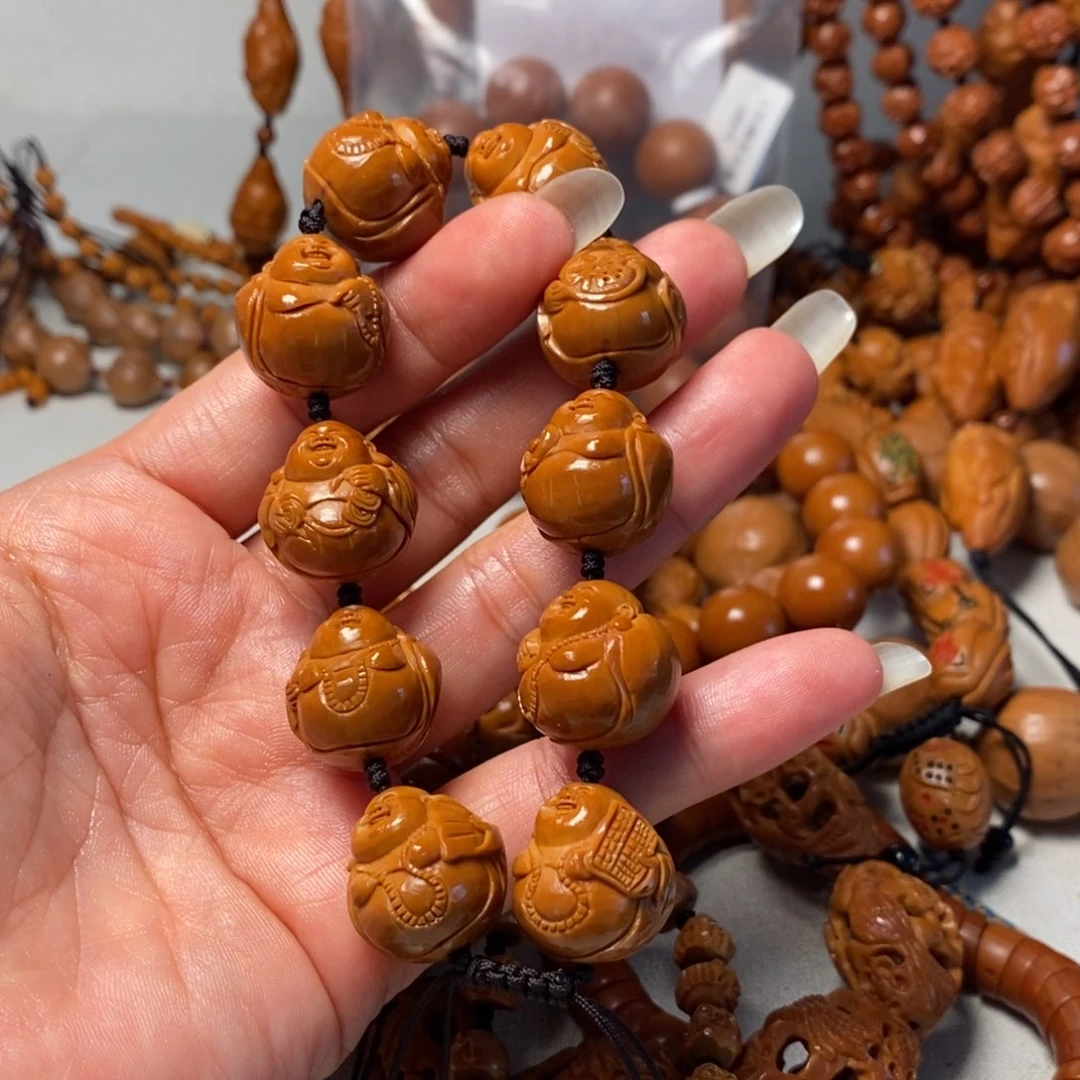 刘***&橄榄核吊坠十大弥勒