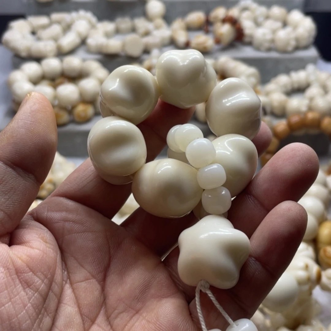 吊坠菩提根/象牙果全品象牙果星星手捻卡25