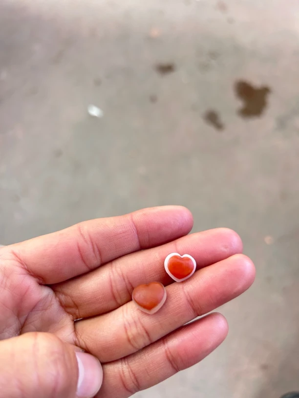 南红冰飘爱心吊住