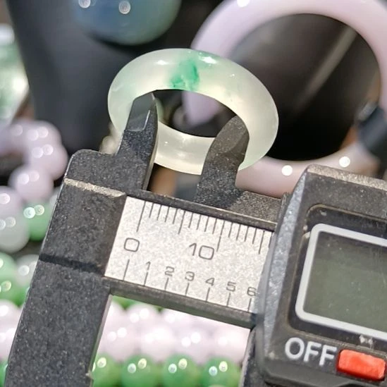 石英石非金属天然非洲翠，支持复检，卡15尺寸