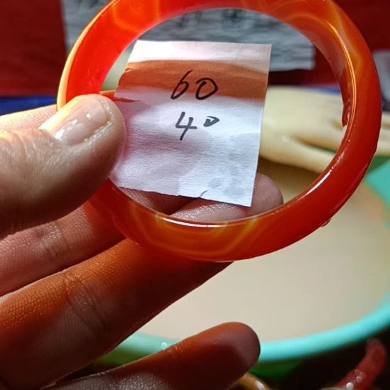 玛瑙/玉髓手镯未镶嵌